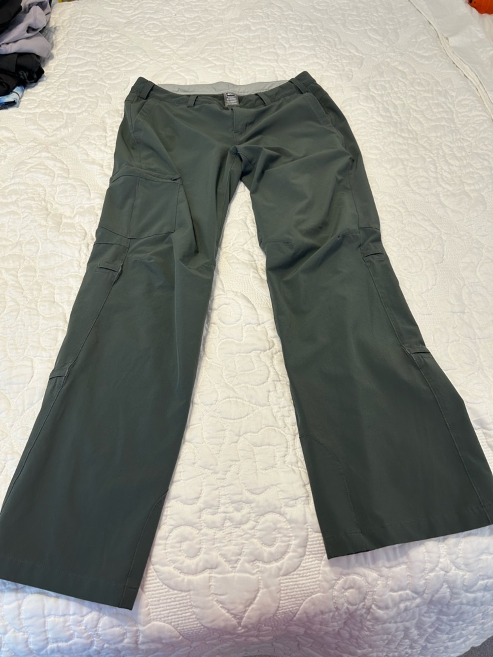 REI Gray Women's Gorpcore Roll Tab Convertible Hiking Pants